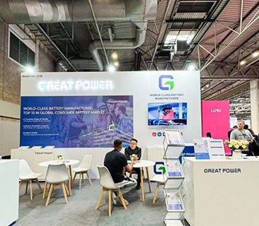 首次亮相The Vaper Expo UK，6731· mo顶级游戏娱乐消费电池引领电子烟崭新技术潮流